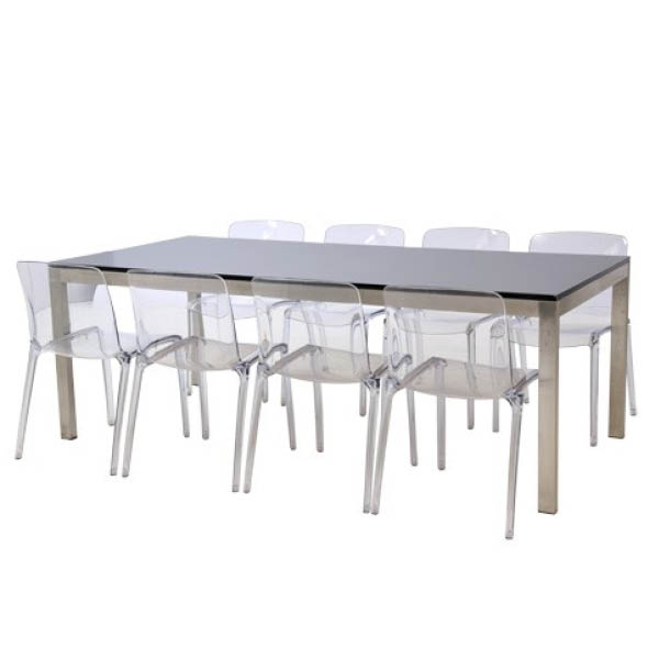 Ensemble 8 chaises tiffany cristal & une table linéa noire